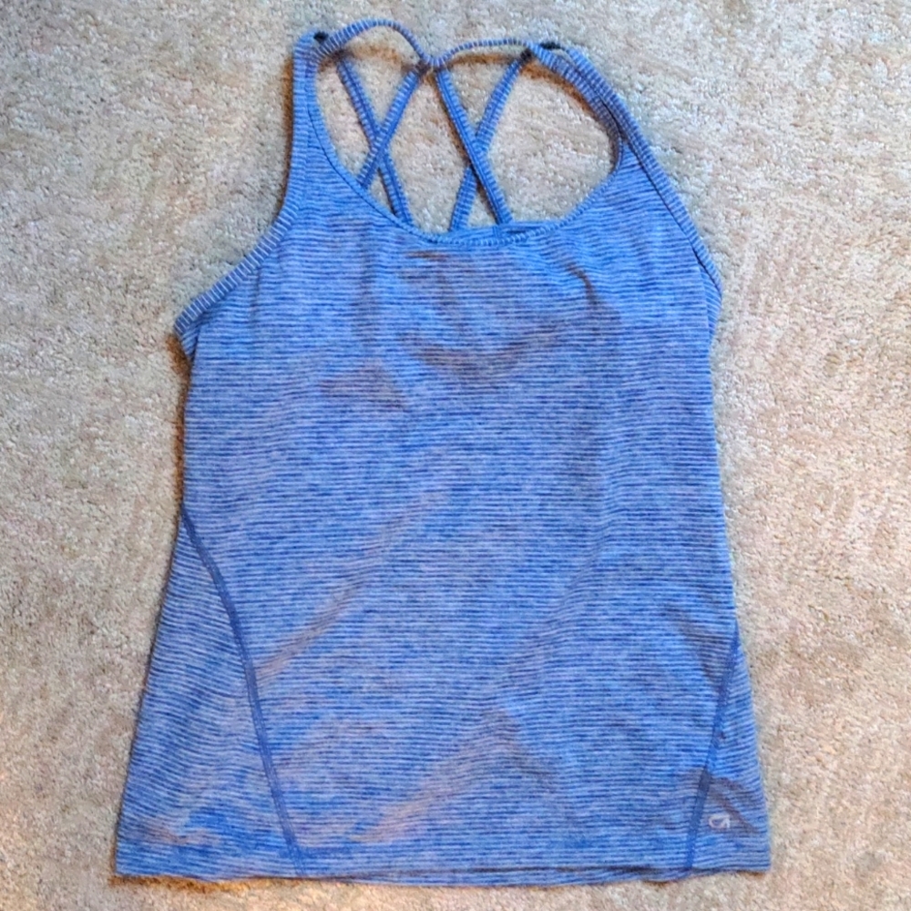 Strappy Gap Fit sports tank with bra